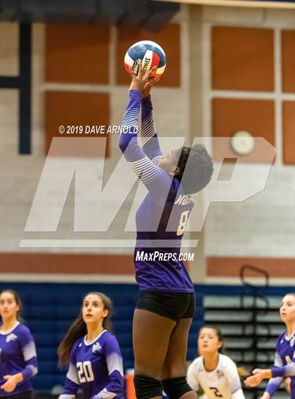 Thumbnail 2 in Boston Latin vs. Needham (MIAA Division 1 State Semi-final) photogallery.