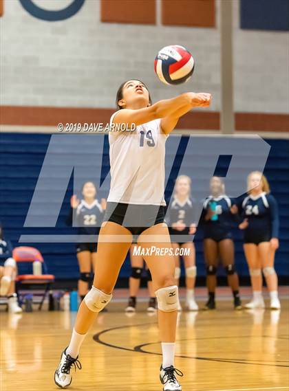 Thumbnail 2 in Boston Latin vs. Needham (MIAA Division 1 State Semi-final) photogallery.