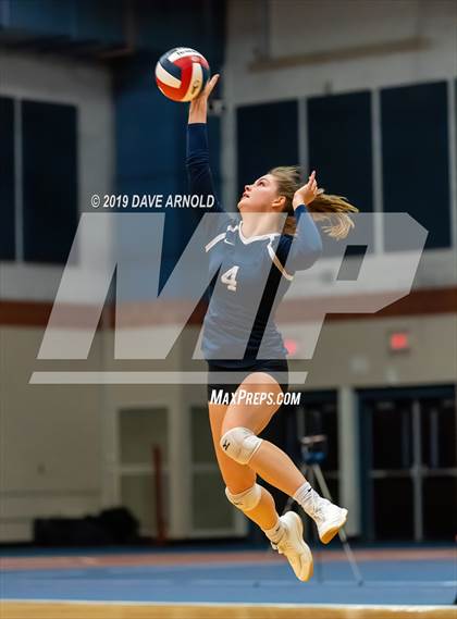 Thumbnail 3 in Boston Latin vs. Needham (MIAA Division 1 State Semi-final) photogallery.