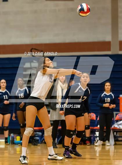 Thumbnail 1 in Boston Latin vs. Needham (MIAA Division 1 State Semi-final) photogallery.