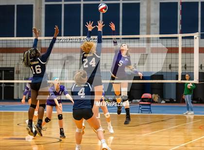 Thumbnail 2 in Boston Latin vs. Needham (MIAA Division 1 State Semi-final) photogallery.