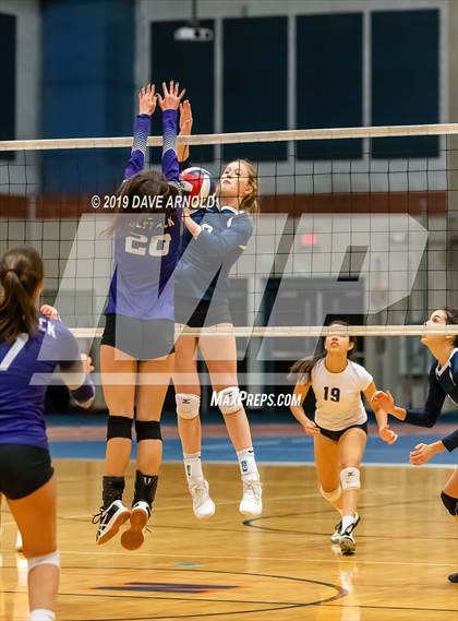 Thumbnail 3 in Boston Latin vs. Needham (MIAA Division 1 State Semi-final) photogallery.