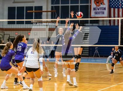 Thumbnail 2 in Boston Latin vs. Needham (MIAA Division 1 State Semi-final) photogallery.