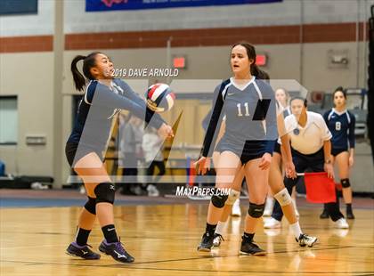Thumbnail 2 in Boston Latin vs. Needham (MIAA Division 1 State Semi-final) photogallery.