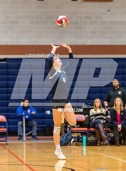 Thumbnail 2 in Boston Latin vs. Needham (MIAA Division 1 State Semi-final) photogallery.