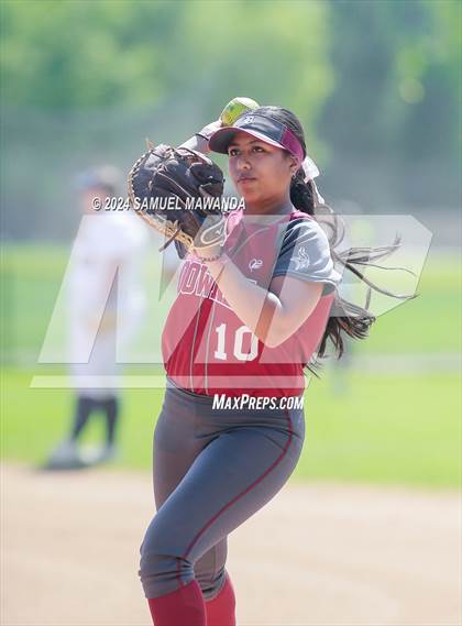 Thumbnail 3 in Downey @ Chaminade (CIFSS D1V Round 2 Playoffs) photogallery.