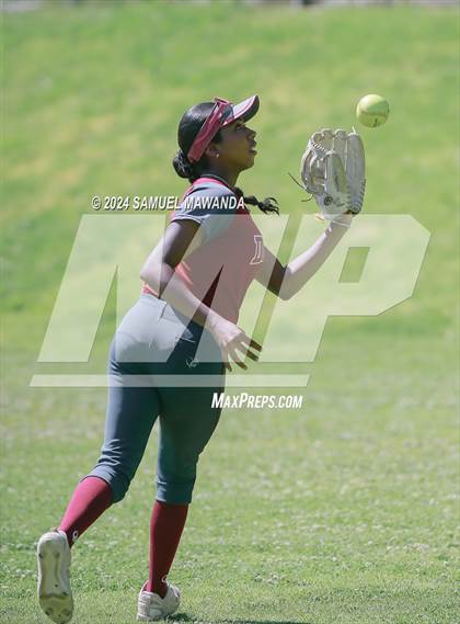 Thumbnail 3 in Downey @ Chaminade (CIFSS D1V Round 2 Playoffs) photogallery.
