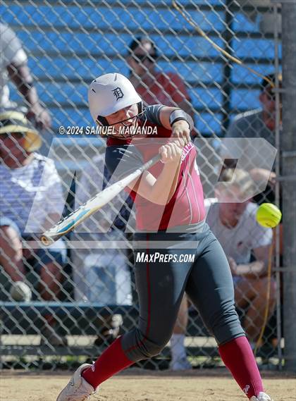 Thumbnail 1 in Downey @ Chaminade (CIFSS D1V Round 2 Playoffs) photogallery.