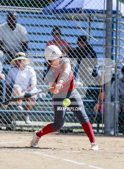 Thumbnail 1 in Downey @ Chaminade (CIFSS D1V Round 2 Playoffs) photogallery.