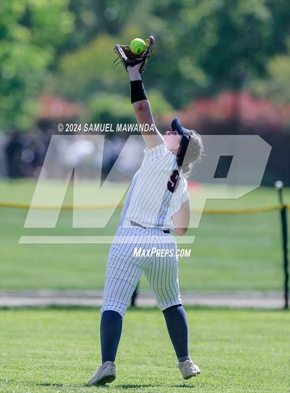 Thumbnail 3 in Downey @ Chaminade (CIFSS D1V Round 2 Playoffs) photogallery.