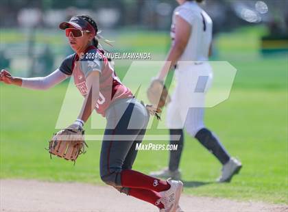 Thumbnail 3 in Downey @ Chaminade (CIFSS D1V Round 2 Playoffs) photogallery.