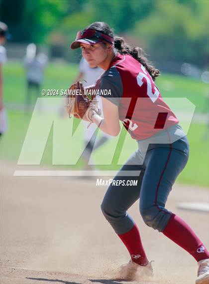 Thumbnail 1 in Downey @ Chaminade (CIFSS D1V Round 2 Playoffs) photogallery.