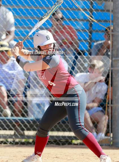 Thumbnail 3 in Downey @ Chaminade (CIFSS D1V Round 2 Playoffs) photogallery.