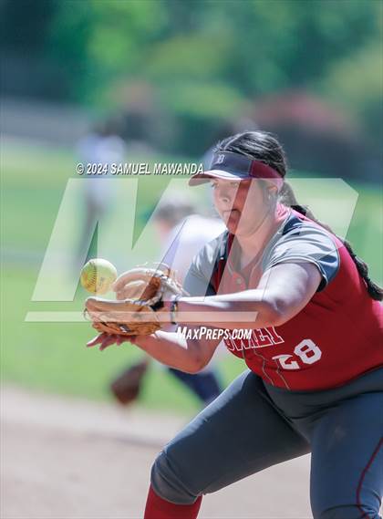 Thumbnail 3 in Downey @ Chaminade (CIFSS D1V Round 2 Playoffs) photogallery.