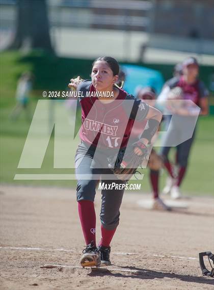 Thumbnail 3 in Downey @ Chaminade (CIFSS D1V Round 2 Playoffs) photogallery.