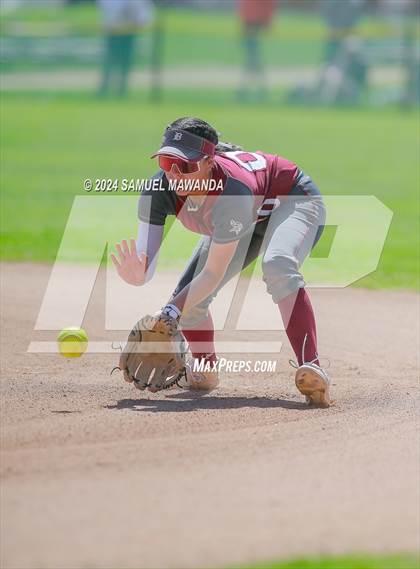 Thumbnail 3 in Downey @ Chaminade (CIFSS D1V Round 2 Playoffs) photogallery.