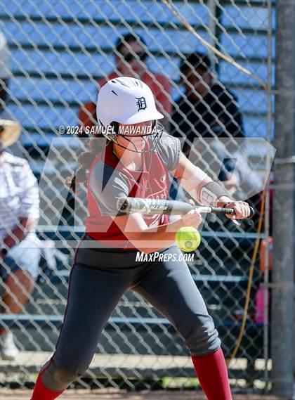 Thumbnail 1 in Downey @ Chaminade (CIFSS D1V Round 2 Playoffs) photogallery.