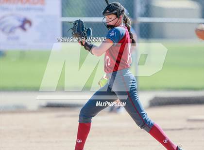 Thumbnail 3 in Downey @ Chaminade (CIFSS D1V Round 2 Playoffs) photogallery.