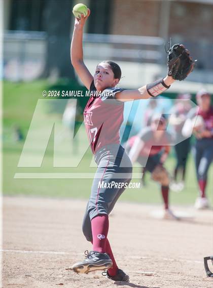 Thumbnail 3 in Downey @ Chaminade (CIFSS D1V Round 2 Playoffs) photogallery.