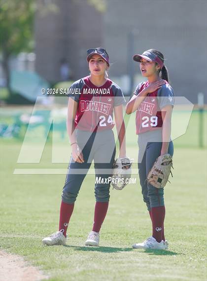 Thumbnail 3 in Downey @ Chaminade (CIFSS D1V Round 2 Playoffs) photogallery.