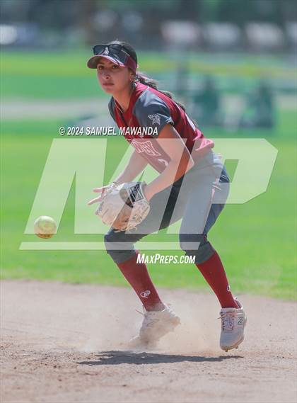 Thumbnail 3 in Downey @ Chaminade (CIFSS D1V Round 2 Playoffs) photogallery.