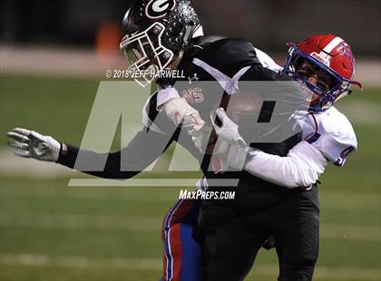 Thumbnail 2 in Girard vs. Licking Valley (OHSAA D4 Regional Final) photogallery.