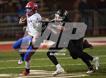 Thumbnail 2 in Girard vs. Licking Valley (OHSAA D4 Regional Final) photogallery.