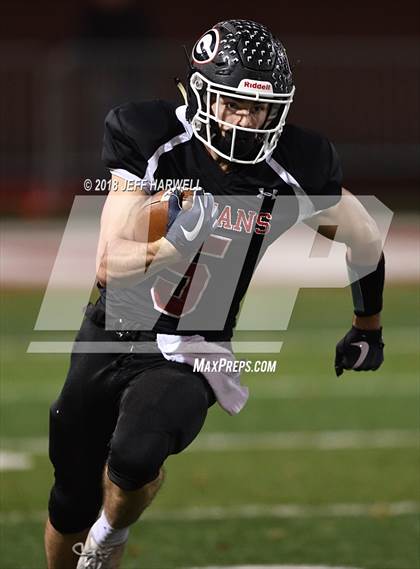 Thumbnail 2 in Girard vs. Licking Valley (OHSAA D4 Regional Final) photogallery.