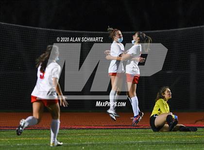 Thumbnail 3 in Fairport vs. Hilton (NYSPHSAA Class AA Final) photogallery.