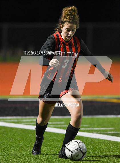 Thumbnail 1 in Fairport vs. Hilton (NYSPHSAA Class AA Final) photogallery.