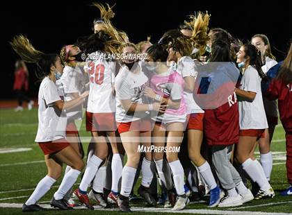 Thumbnail 1 in Fairport vs. Hilton (NYSPHSAA Class AA Final) photogallery.