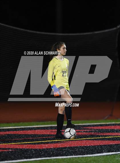 Thumbnail 2 in Fairport vs. Hilton (NYSPHSAA Class AA Final) photogallery.