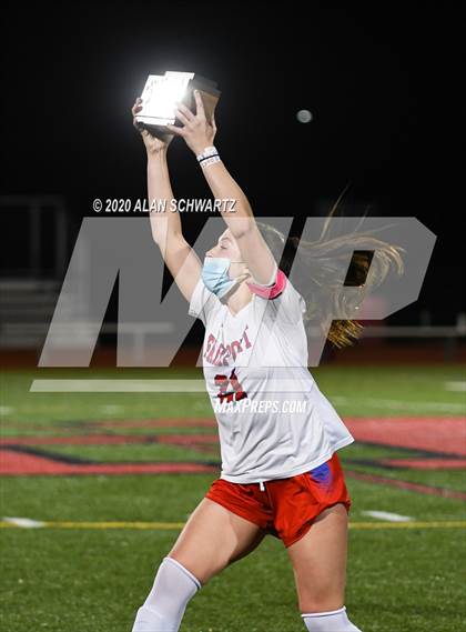 Thumbnail 3 in Fairport vs. Hilton (NYSPHSAA Class AA Final) photogallery.
