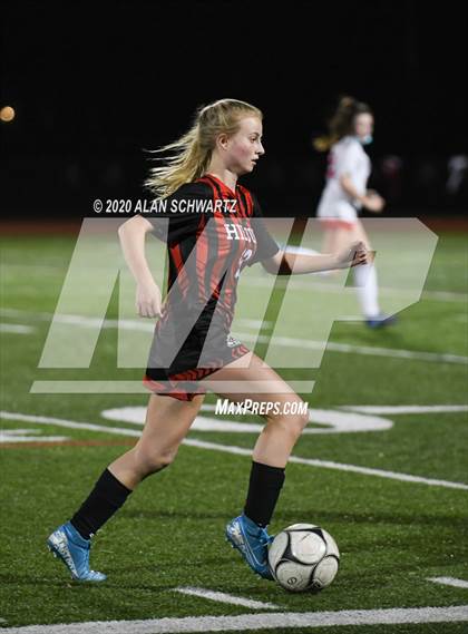 Thumbnail 1 in Fairport vs. Hilton (NYSPHSAA Class AA Final) photogallery.