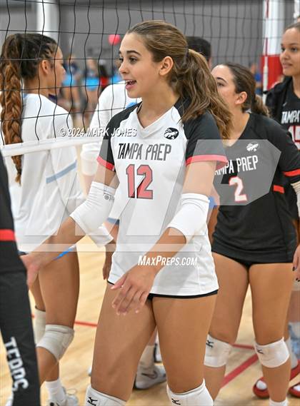 Thumbnail 2 in Tampa Prep vs. Mica Mountain (Nike TOC Southwest) photogallery.