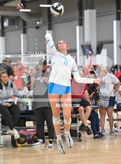 Thumbnail 1 in Tampa Prep vs. Mica Mountain (Nike TOC Southwest) photogallery.