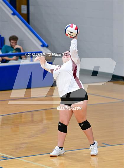 Thumbnail 3 in Perryville @ Jessieville photogallery.