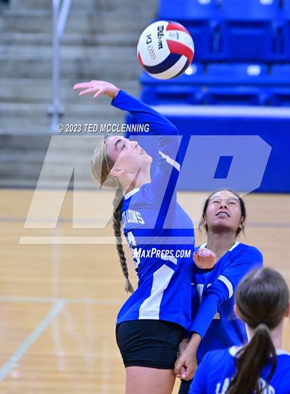 Thumbnail 2 in Perryville @ Jessieville photogallery.