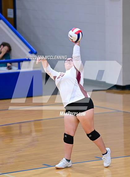 Thumbnail 1 in Perryville @ Jessieville photogallery.