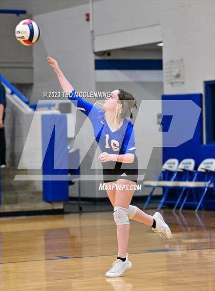 Thumbnail 3 in Perryville @ Jessieville photogallery.