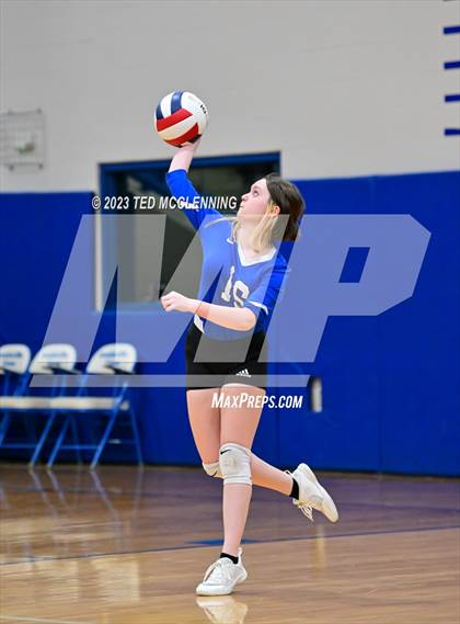 Thumbnail 1 in Perryville @ Jessieville photogallery.
