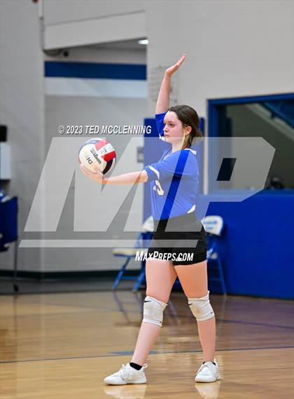 Thumbnail 1 in Perryville @ Jessieville photogallery.