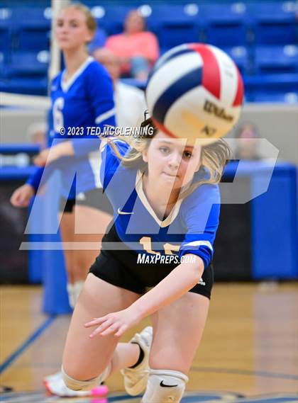 Thumbnail 1 in Perryville @ Jessieville photogallery.