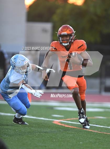 Thumbnail 3 in Orange @ Villa Park photogallery.