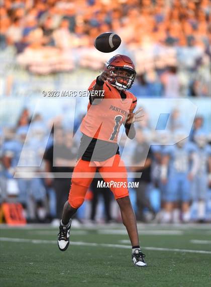 Thumbnail 1 in Orange @ Villa Park photogallery.