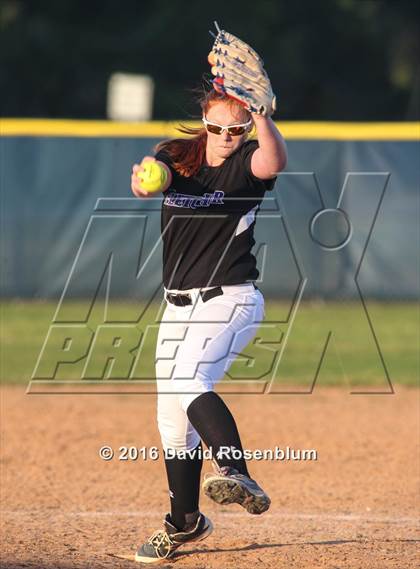 Thumbnail 2 in Fletcher @ Sandalwood photogallery.