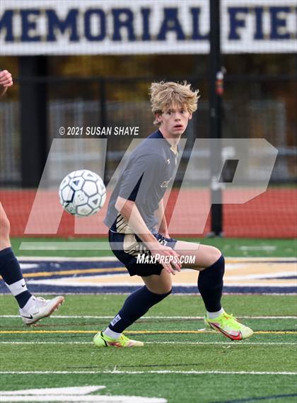 Thumbnail 2 in Durfee @ Shrewsbury (MIAA Division 1 Preliminary Round) photogallery.