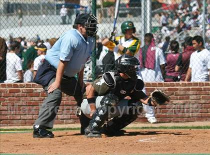 Thumbnail 3 in Crespi @ Canyon photogallery.