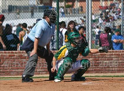 Thumbnail 1 in Crespi @ Canyon photogallery.