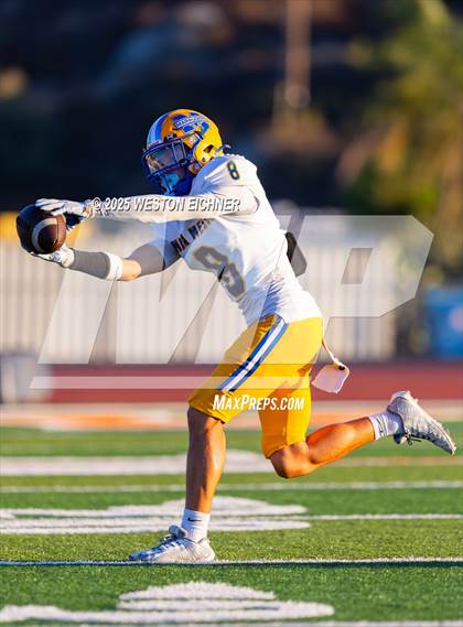 Thumbnail 1 in Mira Mesa @ Valhalla photogallery.